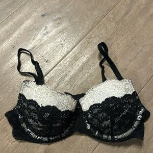 Victoria’s Secret Dream Angels Lined Demi Bra